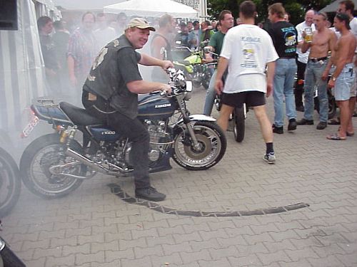 2000 Bad Kissingen
(c) www.kawasaki-z.de
