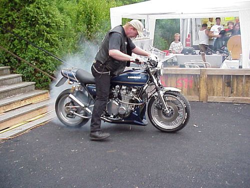 2000 Bad Kissingen
(c) www.kawasaki-z.de