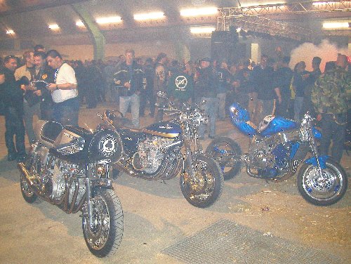 2003 Fighterrama
(c) www.kawasaki-z.de