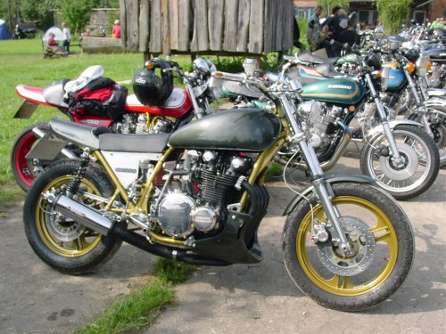 2002 Hannover
(c) www.kawasaki-z.de