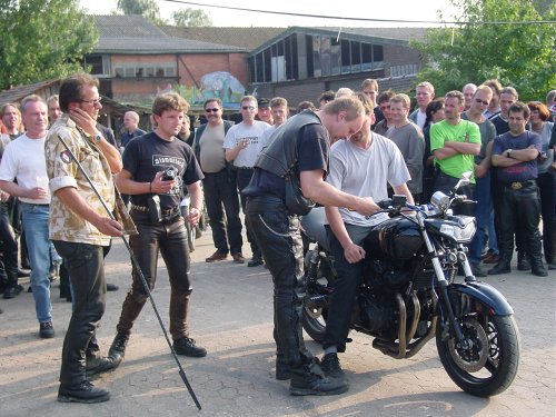 2002 Hannover
(c) www.kawasaki-z.de