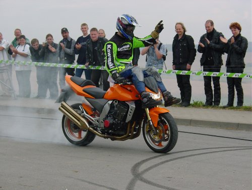 2004 Z-Stunts
(c) www.kawasaki-z.de