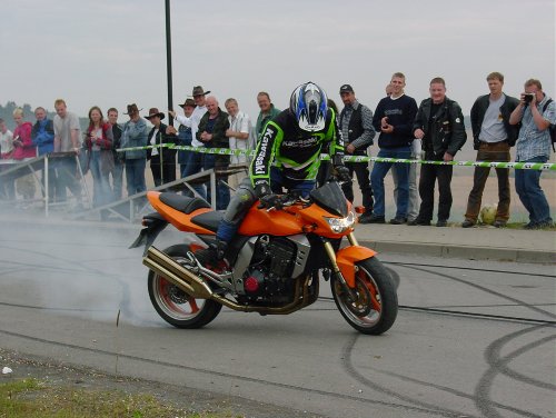 2004 Z-Stunts
(c) www.kawasaki-z.de
