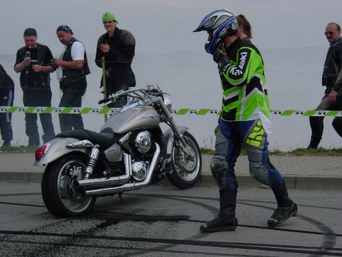 2004 Z-Stunts
(c) www.kawasaki-z.de