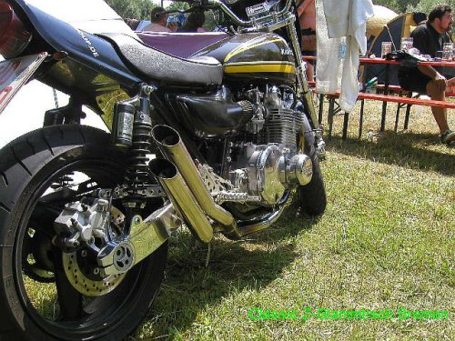 2005 Ulm
(c) www.kawasaki-z.de