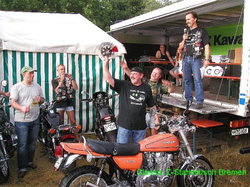 2005 Ulm
(c) www.kawasaki-z.de