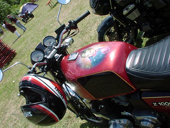 2008 Ulm
(c) www.kawasaki-z.de