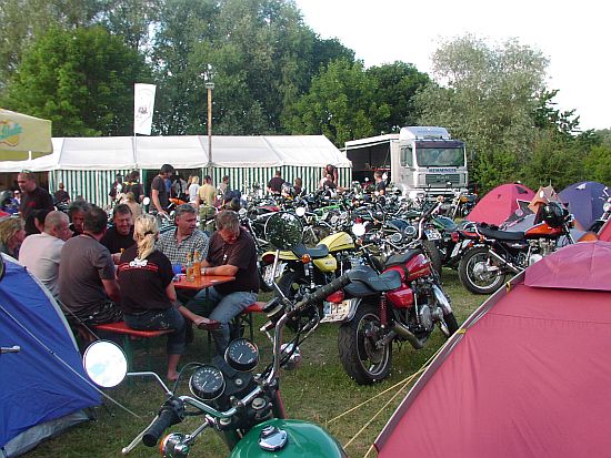 2008 Ulm
(c) www.kawasaki-z.de