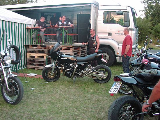 2008 Ulm
(c) www.kawasaki-z.de