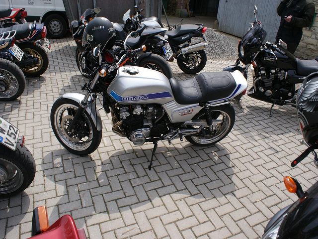 2010 Warstein
(c) www.kawasaki-z.de