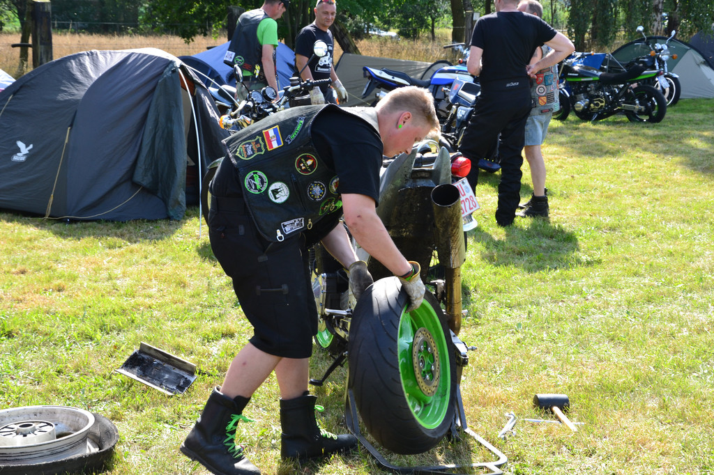 2015 Hannover
(c) www.kawasaki-z.de