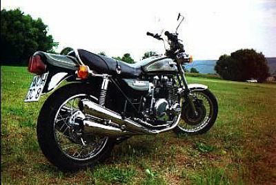 Friends + Bikes
(c) www.kawasaki-z.de