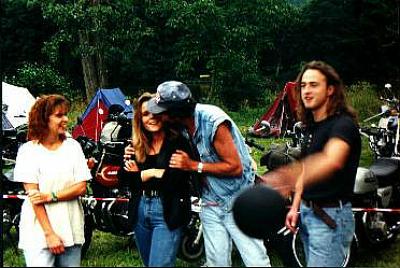 Friends + Bikes
(c) www.kawasaki-z.de