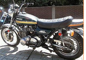 Friends + Bikes
(c) www.kawasaki-z.de