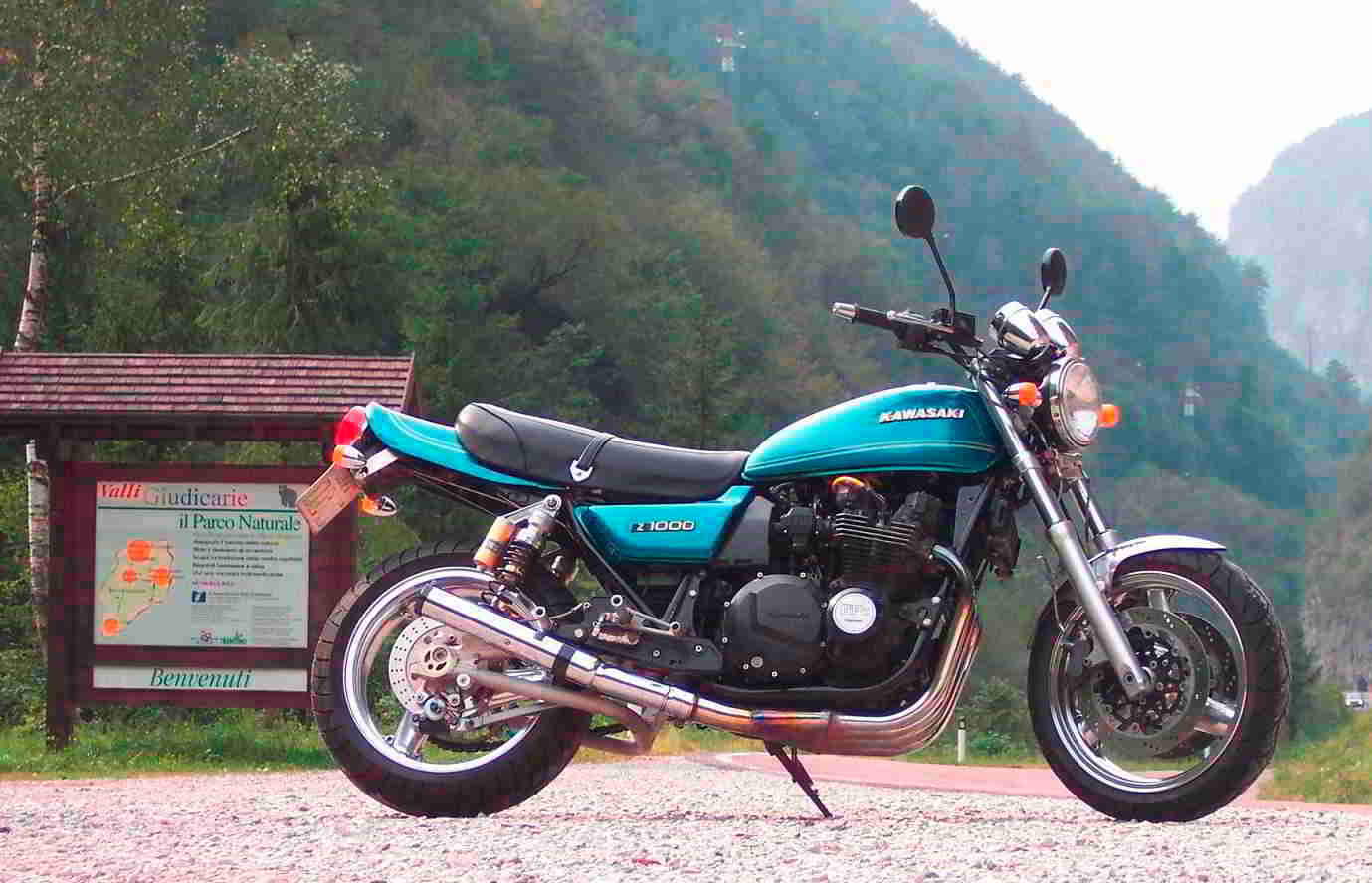 Friends + Bikes
(c) www.kawasaki-z.de