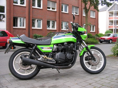 Friends + Bikes
(c) www.kawasaki-z.de
