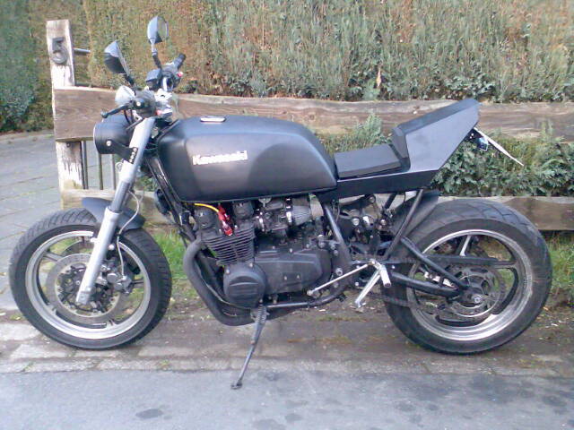 Friends + Bikes
(c) www.kawasaki-z.de