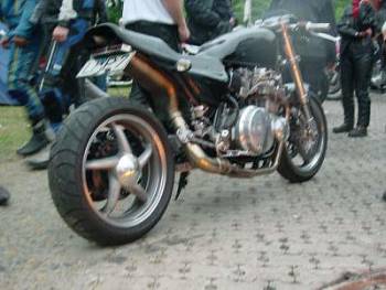 Thema: Extrem
(c) www.kawasaki-z.de