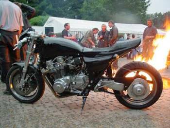 Thema: Extrem
(c) www.kawasaki-z.de