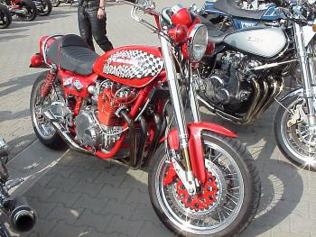 Thema: Lack/Airbrush
(c) www.kawasaki-z.de
