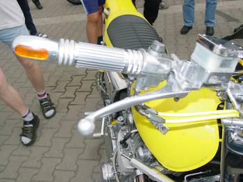 Thema: Lenker
(c) www.kawasaki-z.de