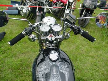 Thema: Lenker
(c) www.kawasaki-z.de