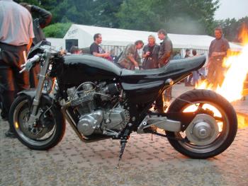 Thema: Motoren
(c) www.kawasaki-z.de