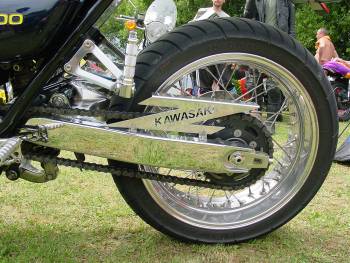 Thema: Rder & Schwingen
(c) www.kawasaki-z.de