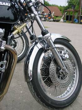 Thema: Rder & Schwingen
(c) www.kawasaki-z.de