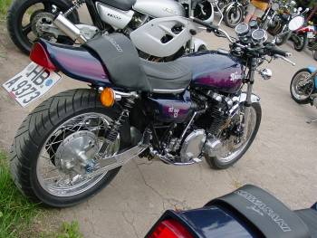 Thema: Sitzbaenke
(c) www.kawasaki-z.de