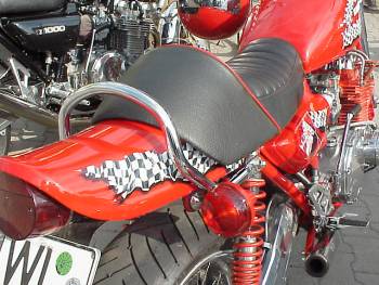 Thema: Sitzbaenke
(c) www.kawasaki-z.de