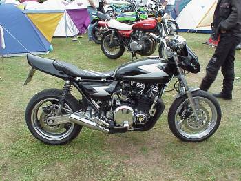 Thema: Sitzbaenke
(c) www.kawasaki-z.de