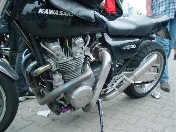 Thema: Turbos
(c) www.kawasaki-z.de