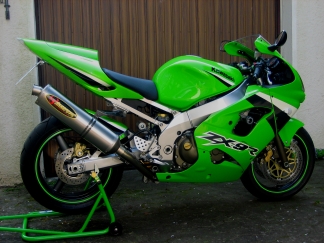 ZX9R.jpg