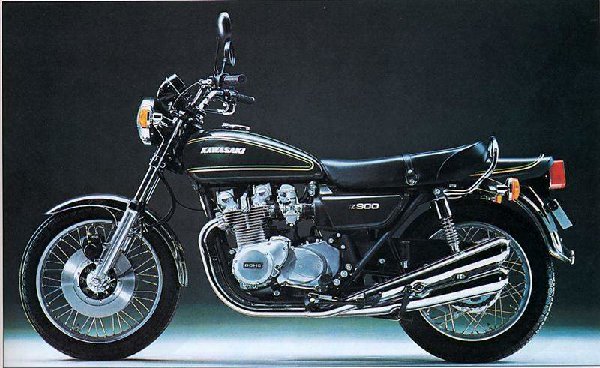 Kawasaki Z900.jpg